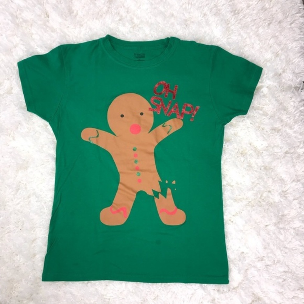 Women’s Graphic Christmas T-Shirt Size Large